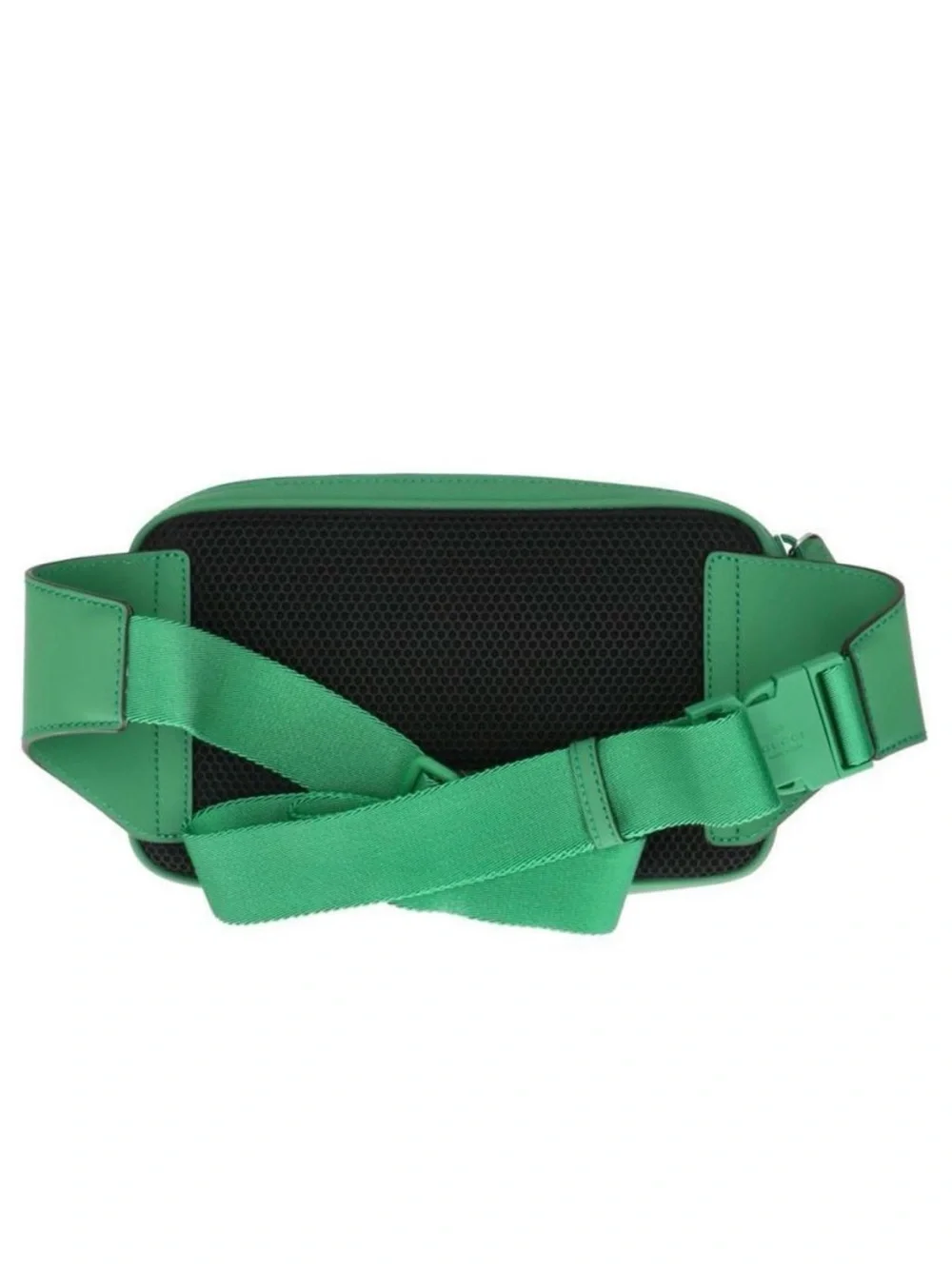 Gucci GG Embossed Belt Bag💚